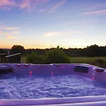Boutique Bed & Breakfast Villamblard