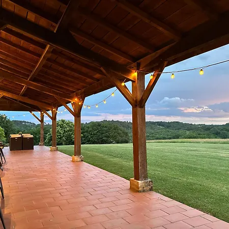 Boutique Alojamento de Acomodação e Pequeno-almoço 4*