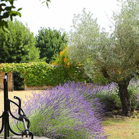 Boutique 4* Villamblard